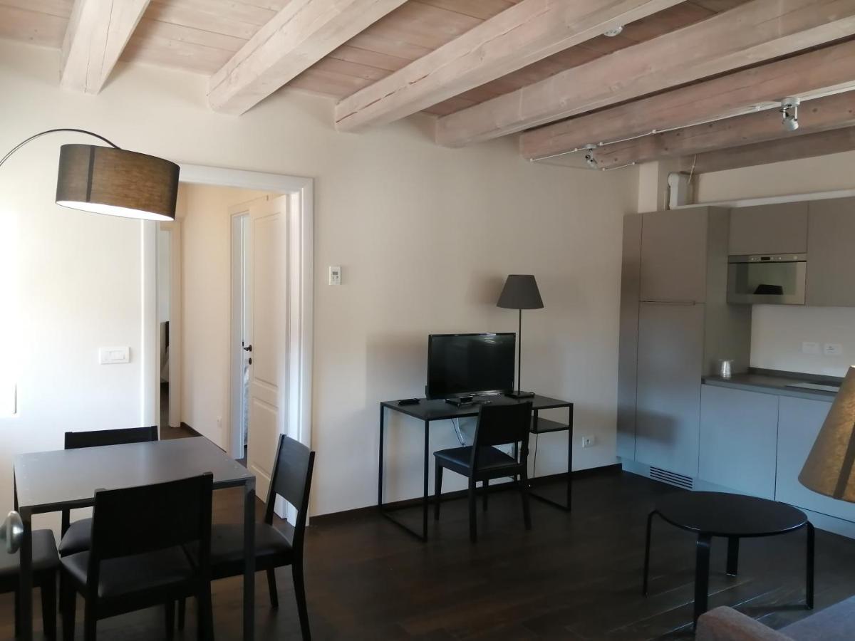 ساسو ماركوني Appartamenti Palazzo De Rossi المظهر الخارجي الصورة