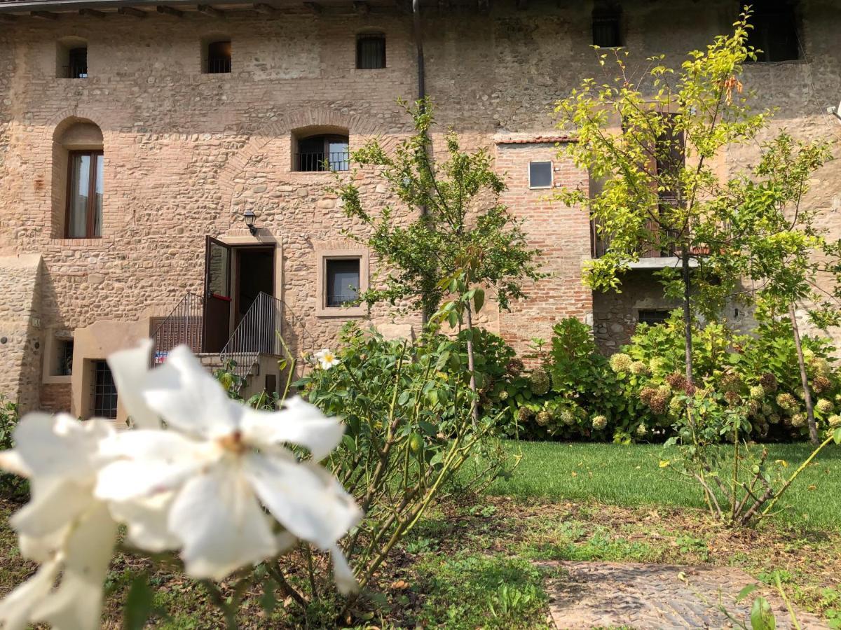 ساسو ماركوني Appartamenti Palazzo De Rossi المظهر الخارجي الصورة